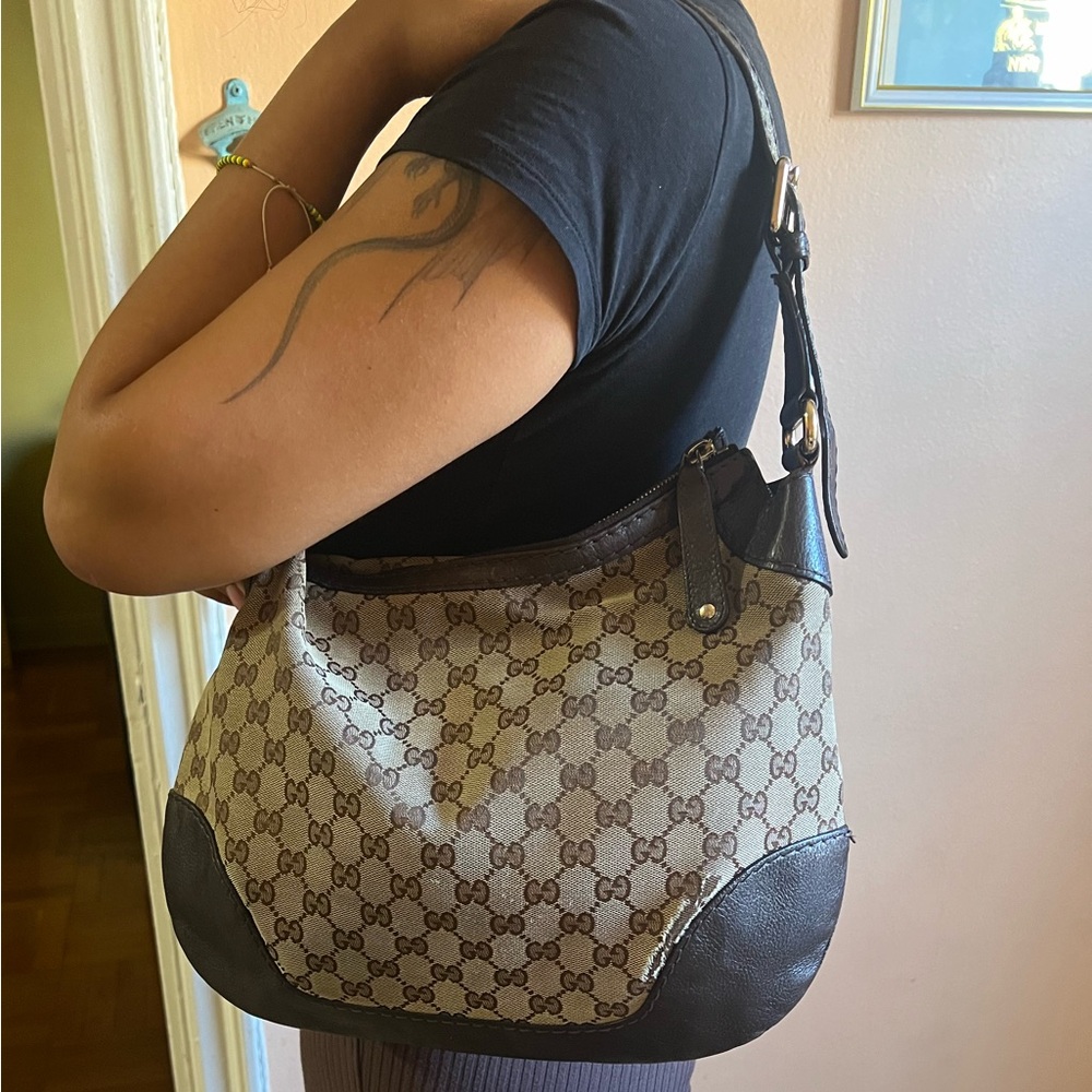 Gucci Shoulder Bag
